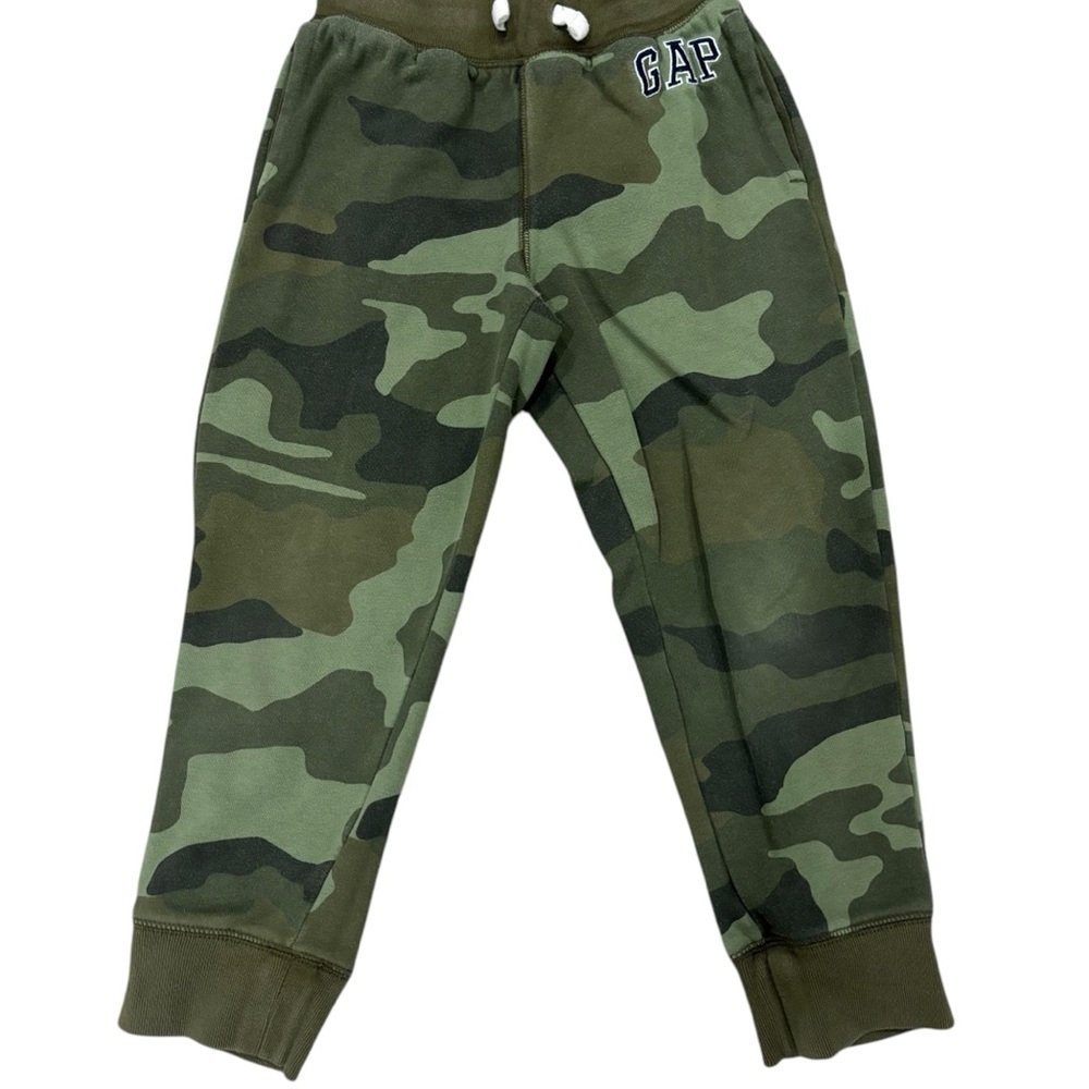 (B) Gap Camo Joggers (Boys)